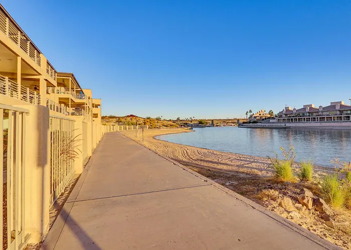 Walkable Waterfront Oasis W/ London Bridge Views! *