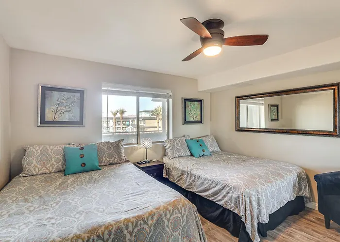 Сasa de vacaciones Walkable Waterfront Oasis W/ London Bridge Views! Lake Havasu City