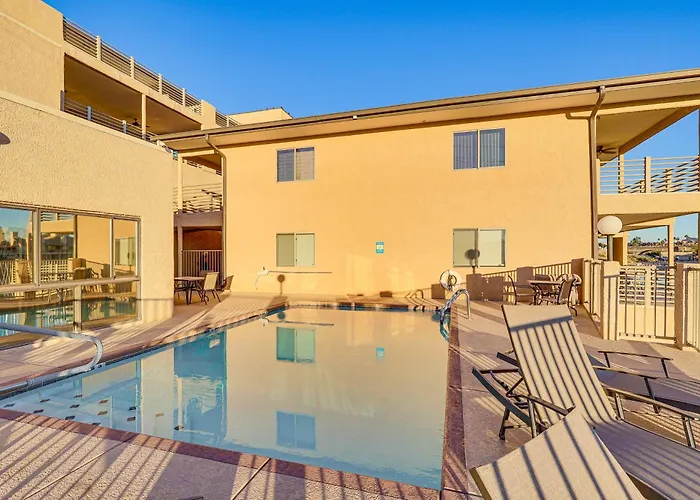 Walkable Waterfront Oasis W/ London Bridge Views! * Lake Havasu City